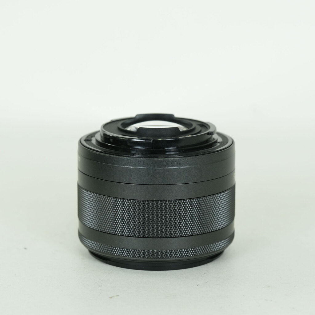 Canon EF-M15-45mm F3.5-6.3 IS STM