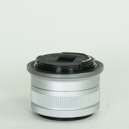Canon RF-S 18-45mm F4.5-6.3 IS STM