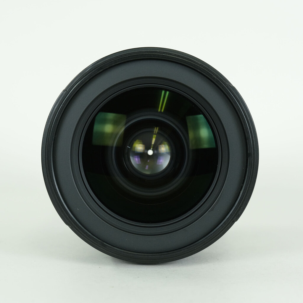 Nikon AF-S DX Zoom-Nikkor 17-55mm f/2.8G IF-ED