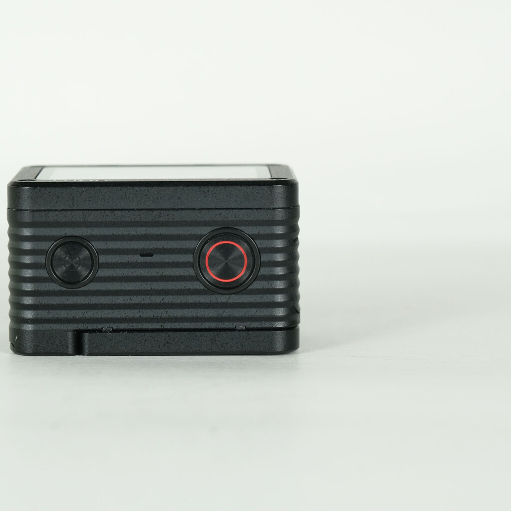 SONY Cyber-shot DSC-RX0M2の出品 | ONE SCENE（ワンシーン）