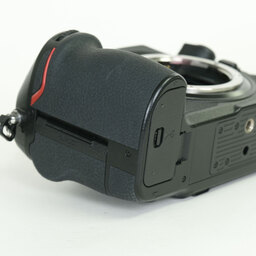 Nikon Z8