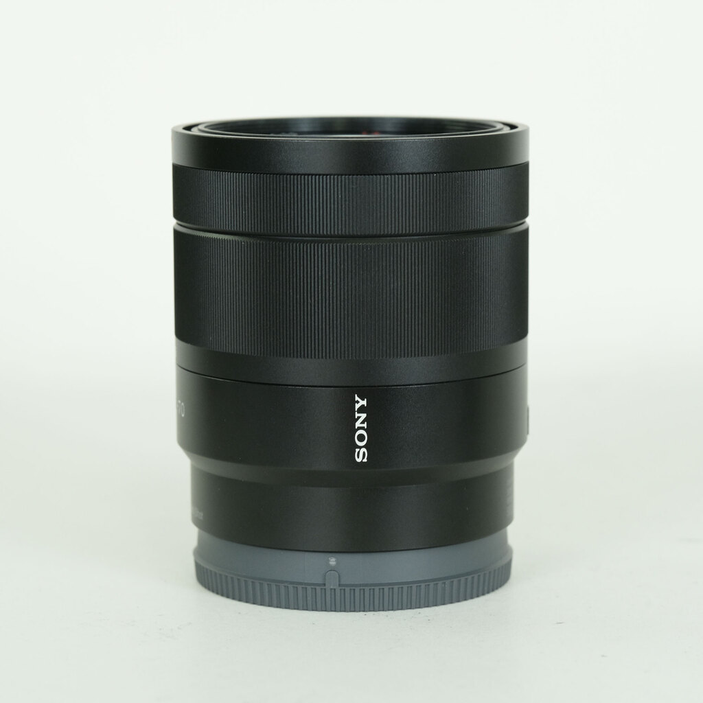 SONY Vario-Tessar T＊ E 16-70mm F4 ZA OSS SEL1670Z