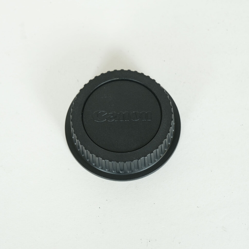 Canon EF-S24mm F2.8 STM Canon EF-S24mm F2.8 STM