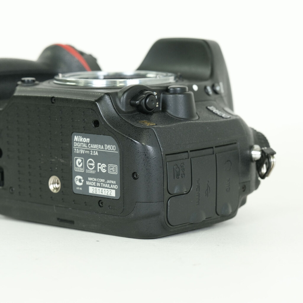 Nikon D600