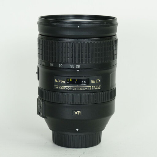 Nikon AF-S NIKKOR 28-300mm f/3.5-5.6G ED VR