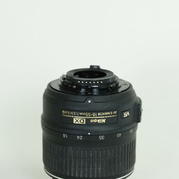 Nikon AF-S DX NIKKOR 18-55mm F3.5-5.6 G VR
