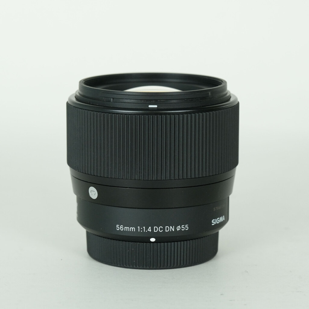 56mm F1.4 DC DN [マイクロフォーサーズ用] 中古価格比較 - 価格.com