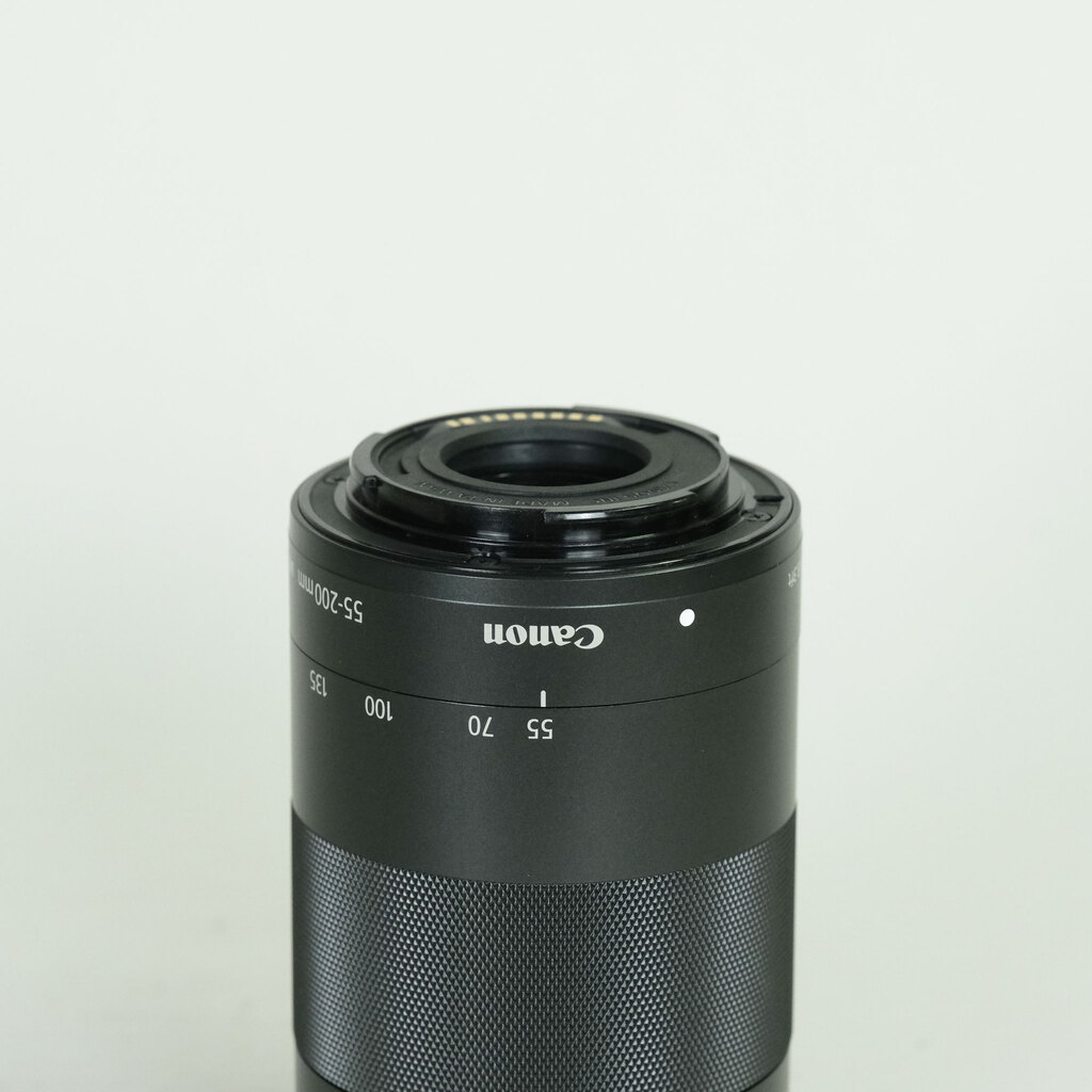 Canon EF-M55-200mm F4.5-6.3 IS STM