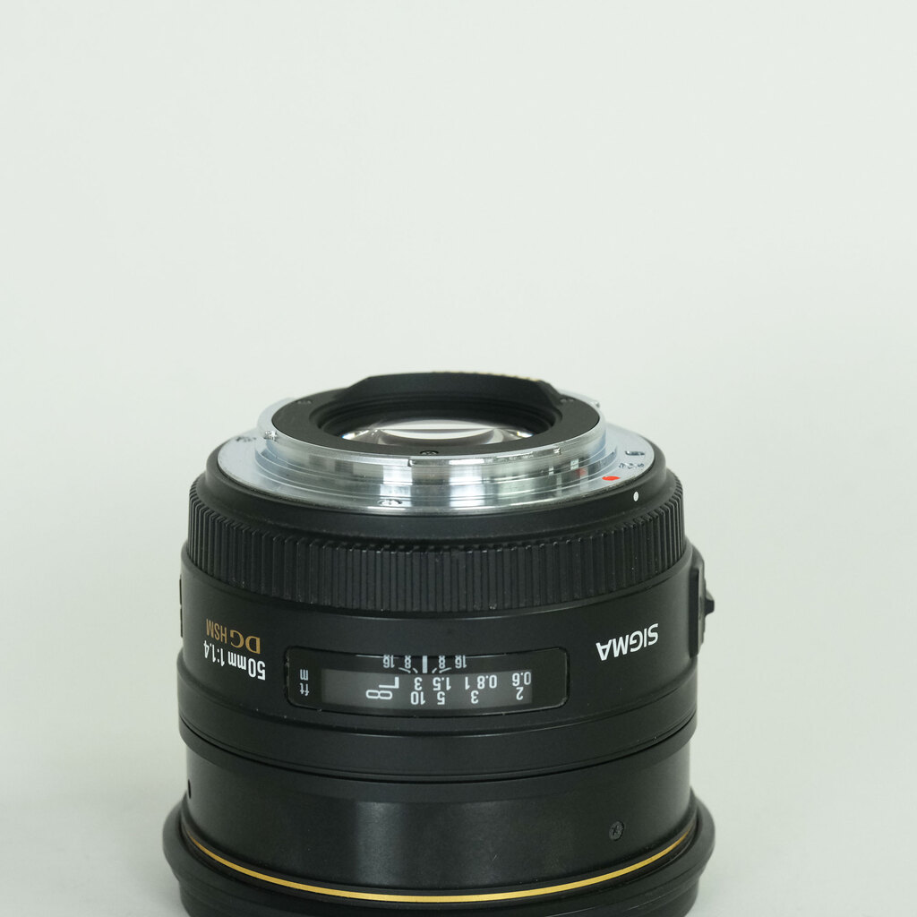 SIGMA 50mm F1.4 EX DG HSM (キヤノンEF用)