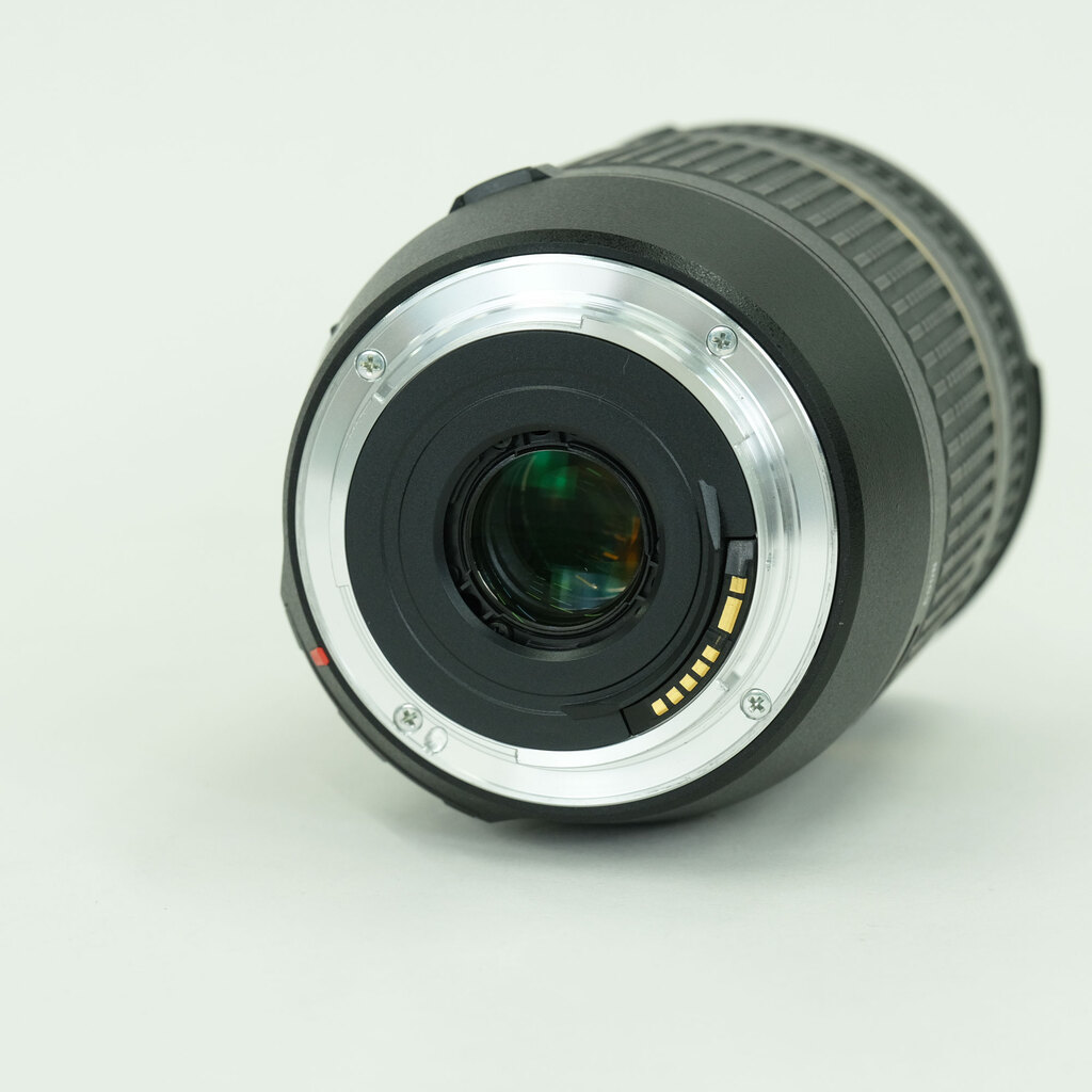 TAMRON AF18-270mm F3.5-6.3 DiII VC MACRO/B003E(キヤノンEF用) TAMRON AF18-270mm F3.5-6.3 DiII VC MACRO/B003E(キヤノンEF用)