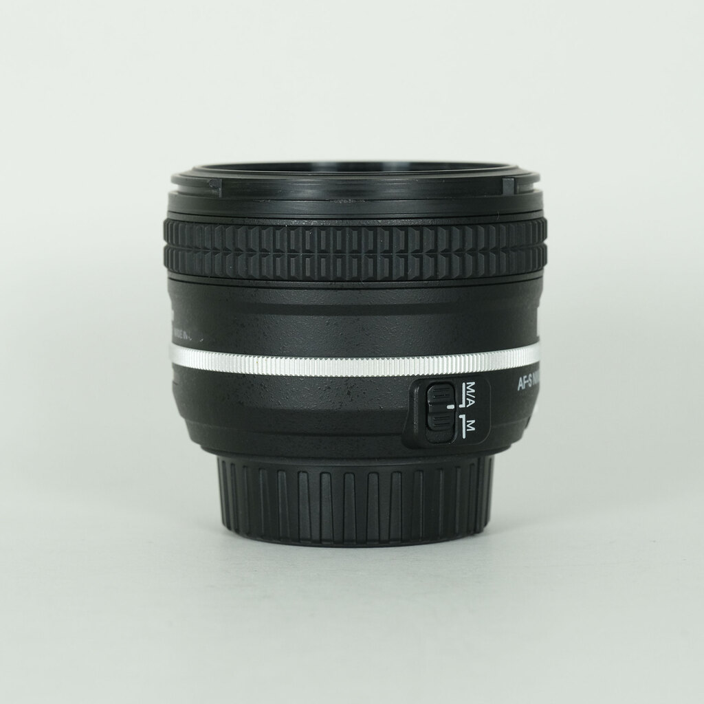 Nikon AF-S NIKKOR 50mm F1.8G（Special Edition）の出品 | ONE SCENE
