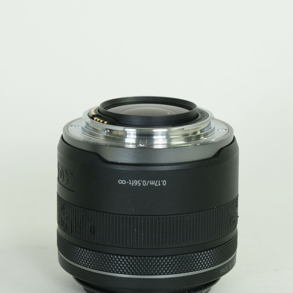 Canon RF35mm F1.8 MACRO IS STM