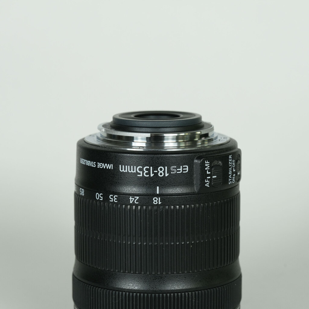 Canon EF-S18-135mm F3.5-5.6 IS STM