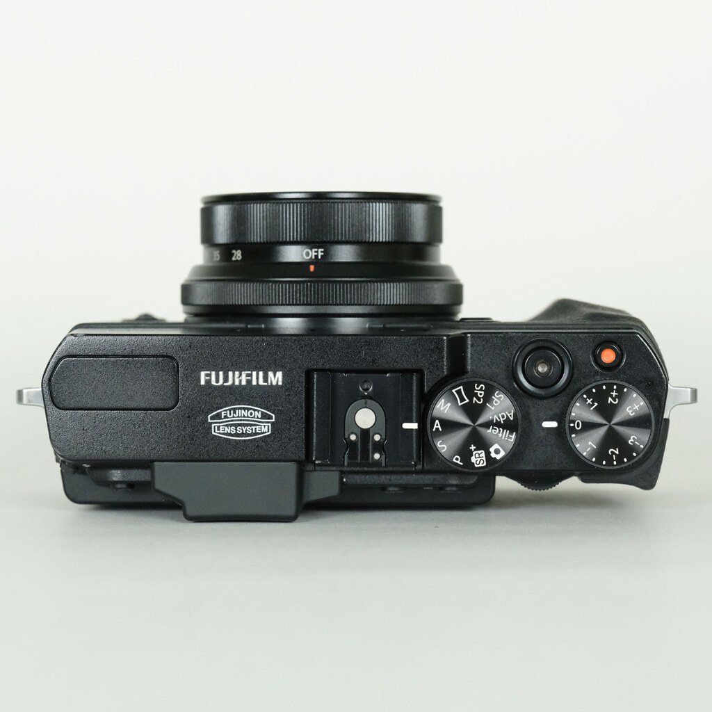 FUJIFILM X30 ブラック FUJIFILM X30 ブラック