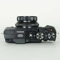 FUJIFILM X30 ブラック FUJIFILM X30 ブラック