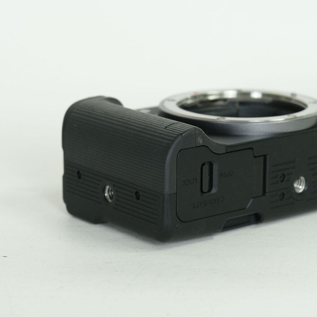 Canon EOS R50 V