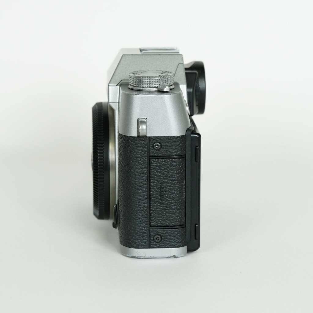 FUJIFILM X-T20 FUJIFILM X-T20