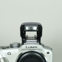 Panasonic LUMIX DMC-G3-W ボディ シェルホワイト