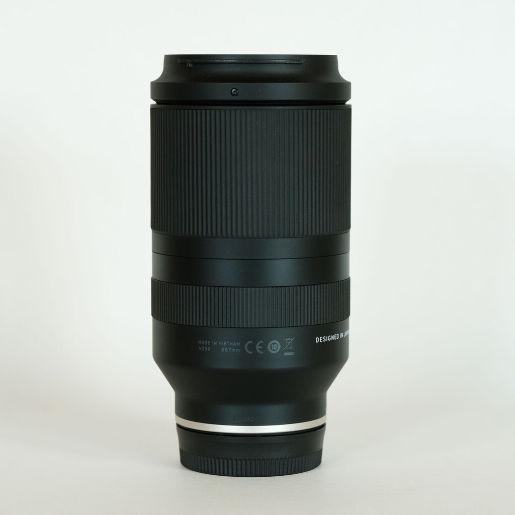 TAMRON 70-180mm F/2.8 Di III VXD (Model A056) [ ソニーE用 ]