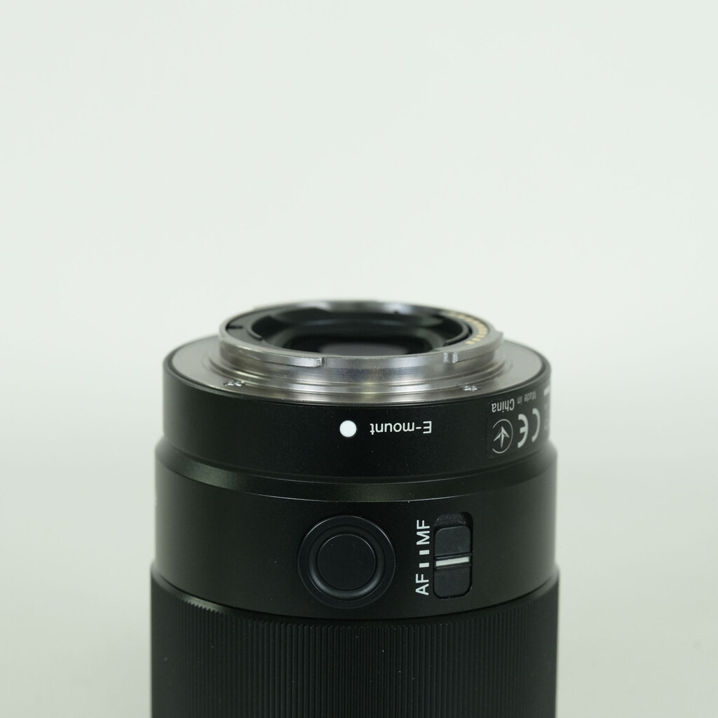 SONY FE 35mm F1.8 SEL35F18F