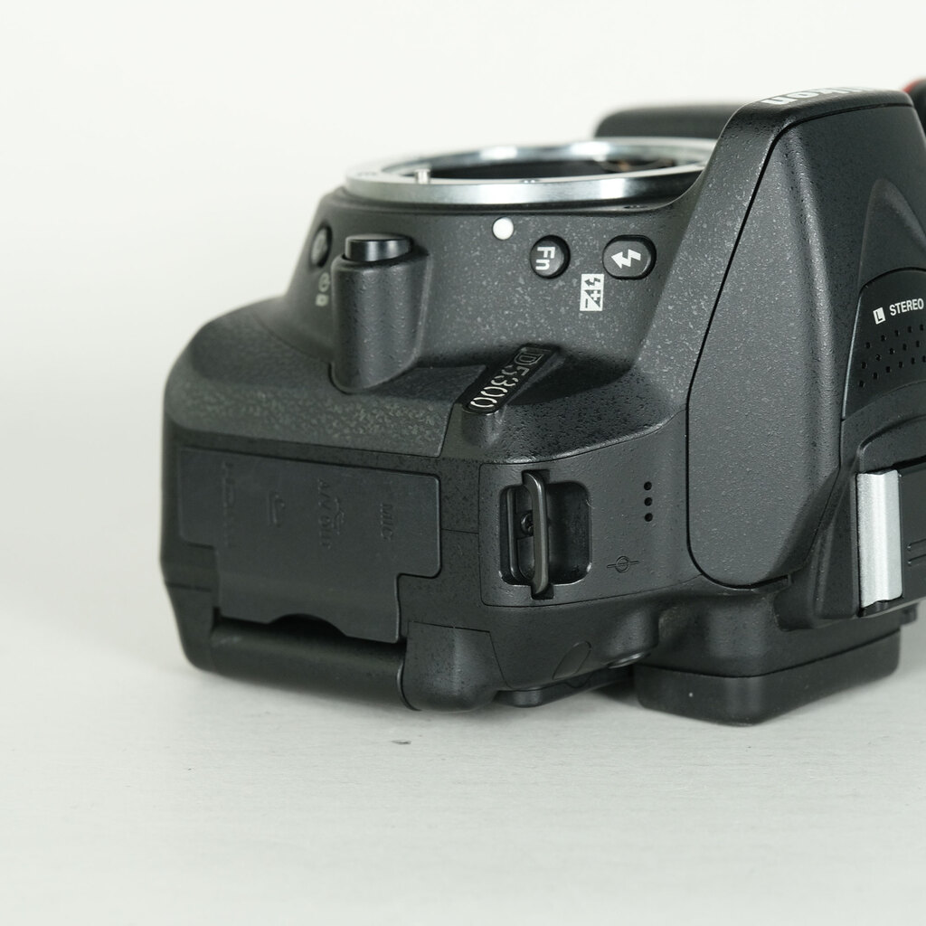 Nikon D5300