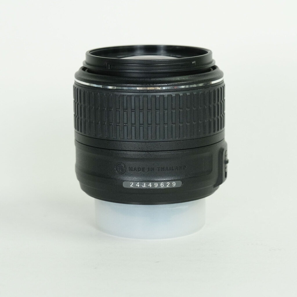 Nikon AF-S DX NIKKOR 18-55mm f3.5-5.6G VR II