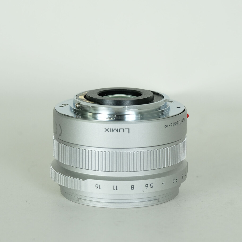 Panasonic LEICA DG SUMMILUX 15mm F1.7 ASPH.