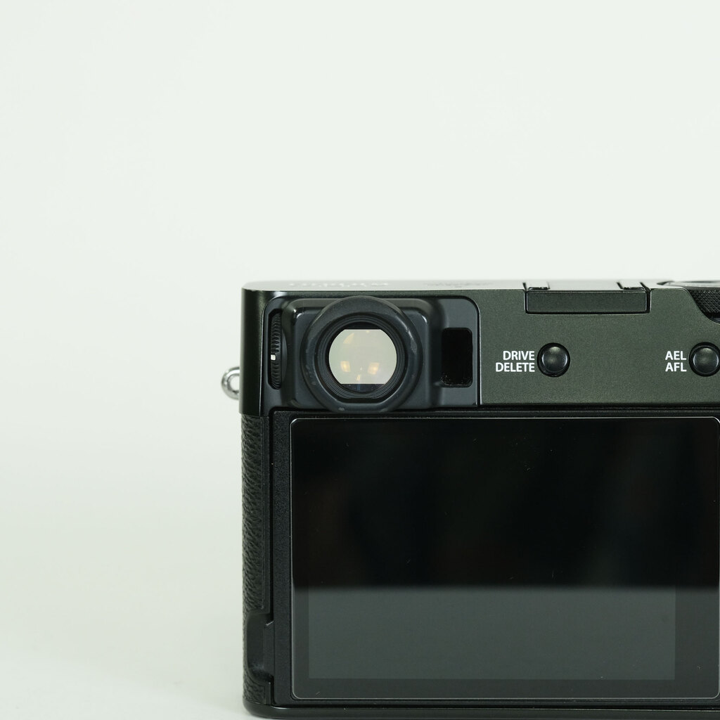 FUJIFILM X100V ブラック