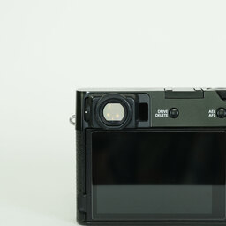 FUJIFILM X100V ブラック