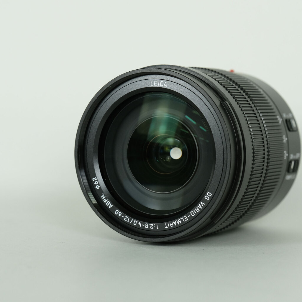 Panasonic LEICA DG VARIO-ELMARIT 12-60mm / F2.8-4.0 ASPH. / POWER