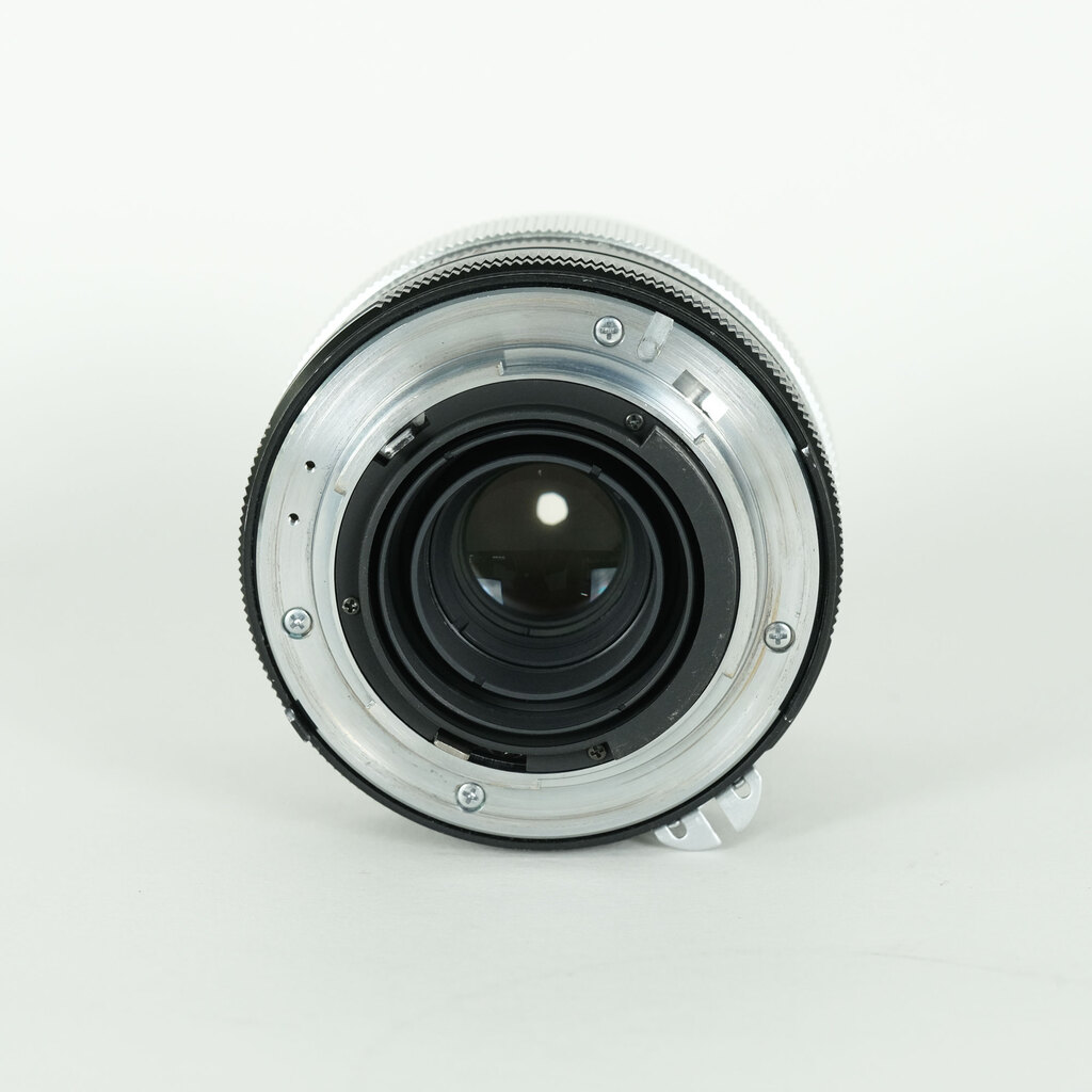 Voigtlander APO-LANTHAR 90mm F3.5 SL (Ai-s) Voigtlander APO-LANTHAR 90mm F3.5 SL (Ai-s)