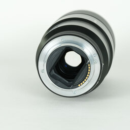 SONY FE 90mm F2.8 Macro G OSS SEL90M28G SONY FE 90mm F2.8 Macro G OSS SEL90M28G
