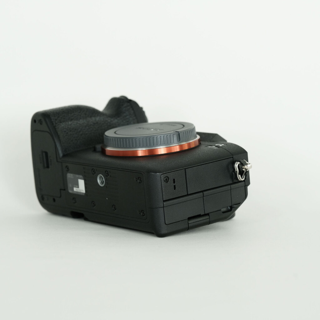 SONY α7 IV(ILCE-7M4) SONY α7 IV(ILCE-7M4)