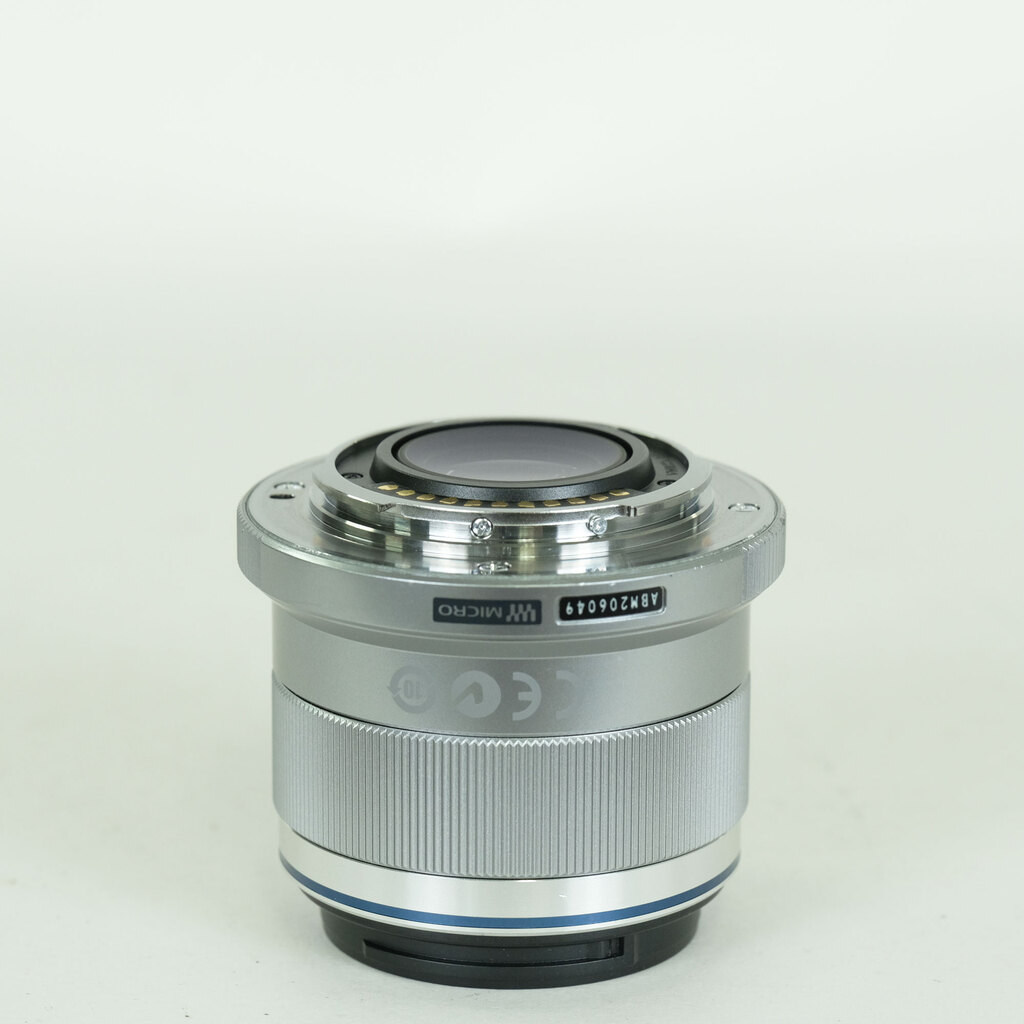 OLYMPUS M.ZUIKO DIGITAL 45mm F1.8