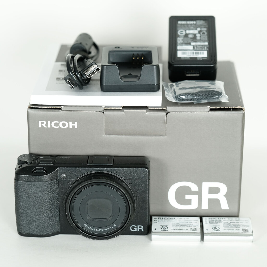 RICOH GR IIIx
