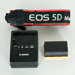 Canon EOS 5D Mark IV