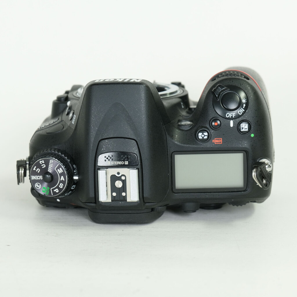 Nikon D7100