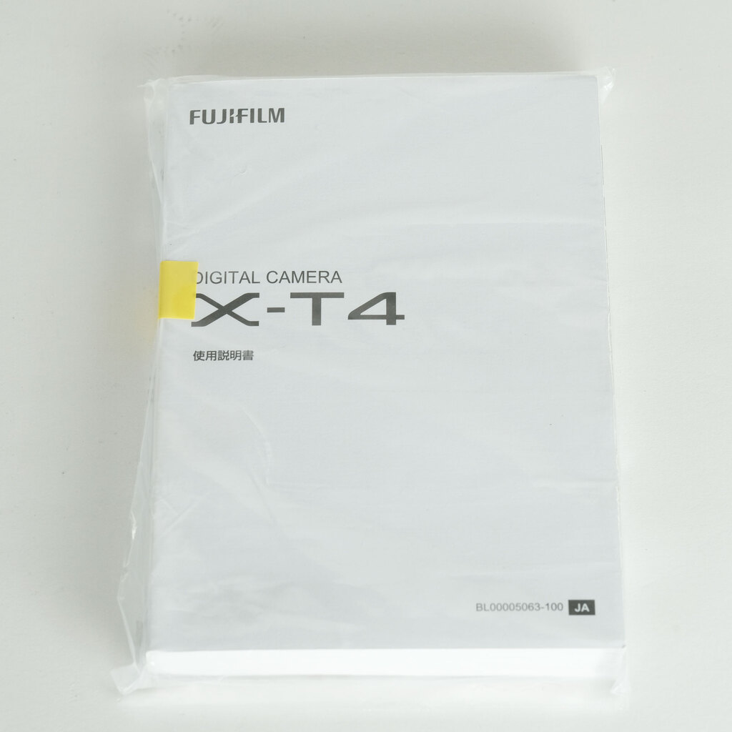 FUJIFILM X-T4 FUJIFILM X-T4