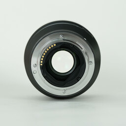SONY FE 85mm F1.8 SEL85F18 SONY FE 85mm F1.8 SEL85F18