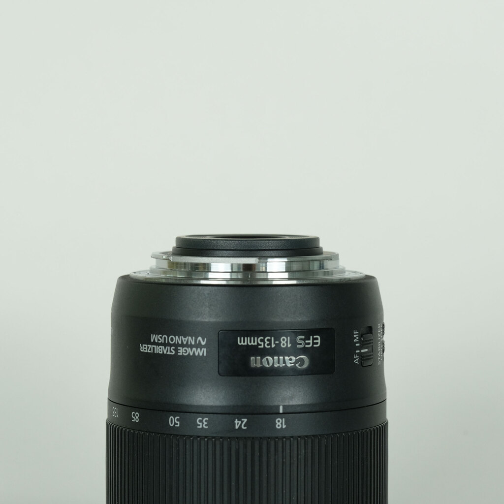 Canon EF-S18-135mm F3.5-5.6 IS USMの出品 | ONE SCENE（ワンシーン）