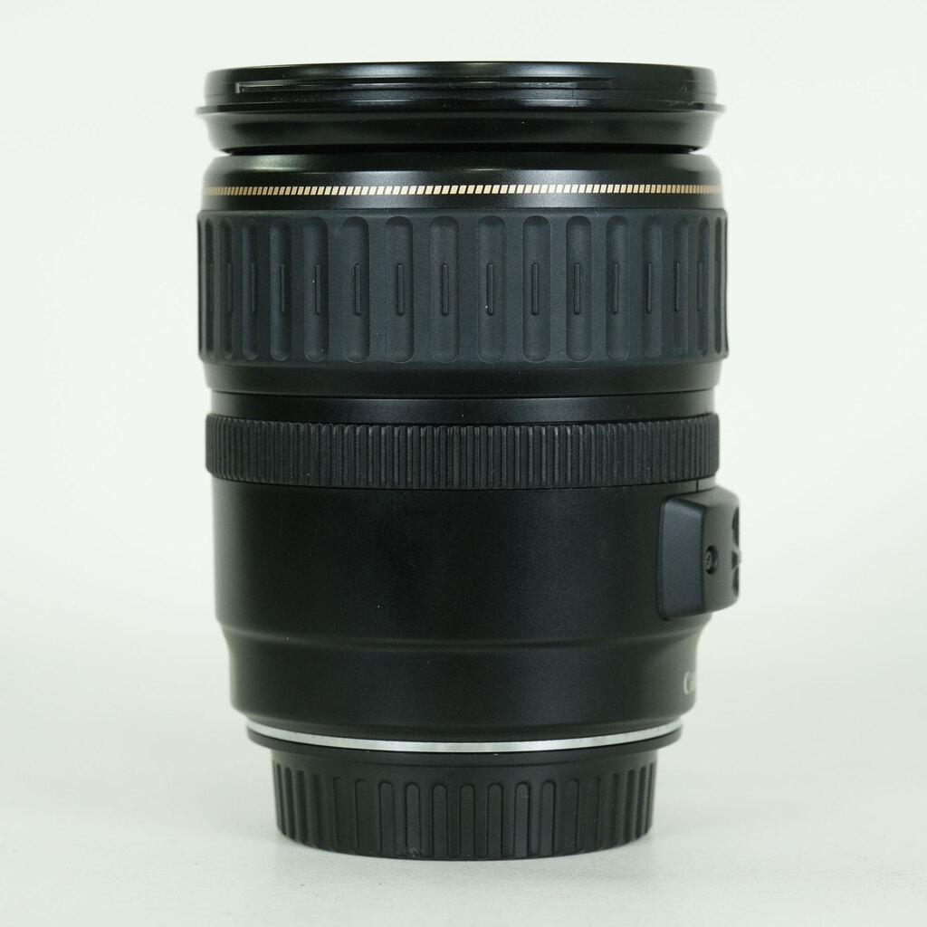 Canon EF28-135mm F3.5-5.6 IS USM Canon EF28-135mm F3.5-5.6 IS USM