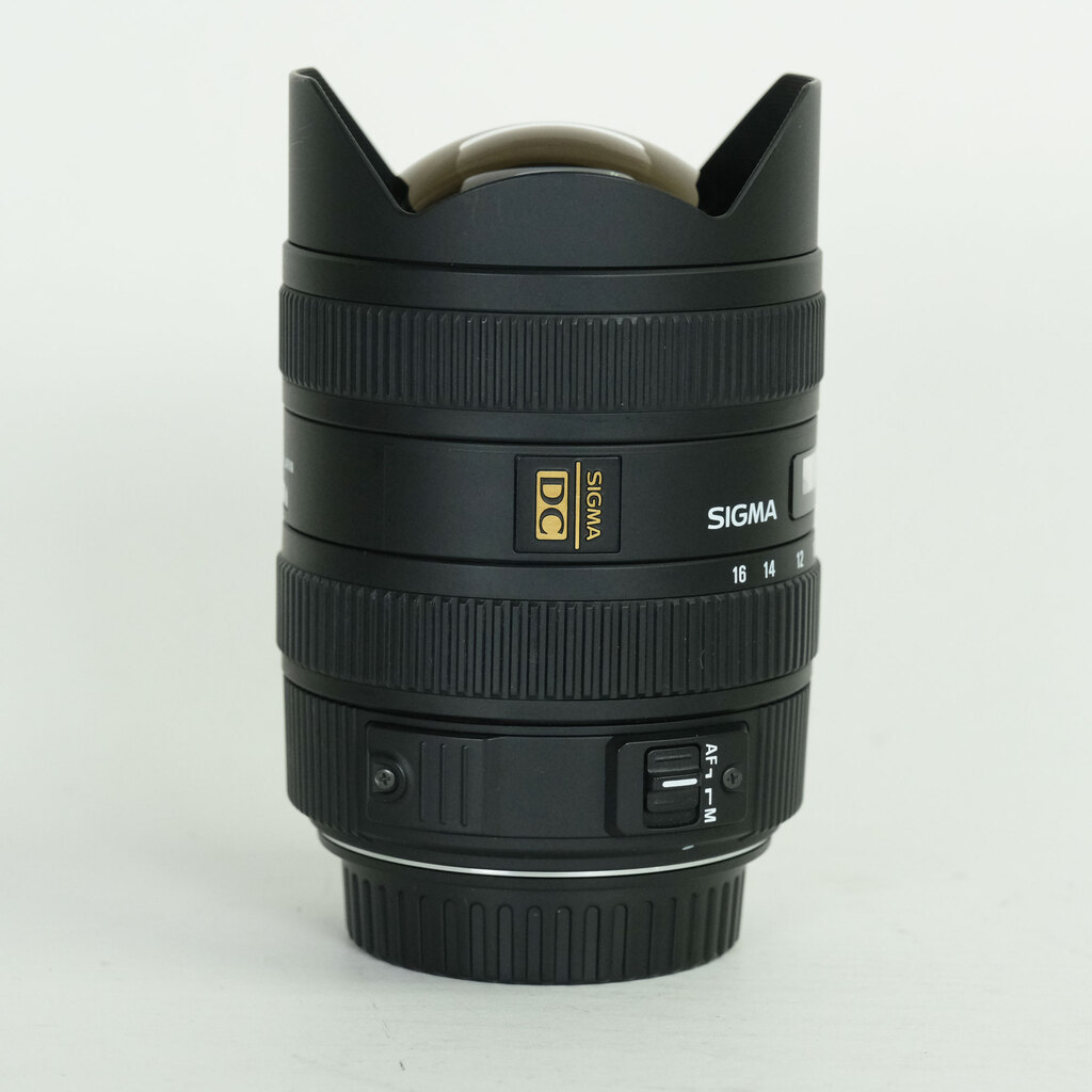SIGMA 8-16mm F4.5-5.6DC HSM (キヤノンEF用)