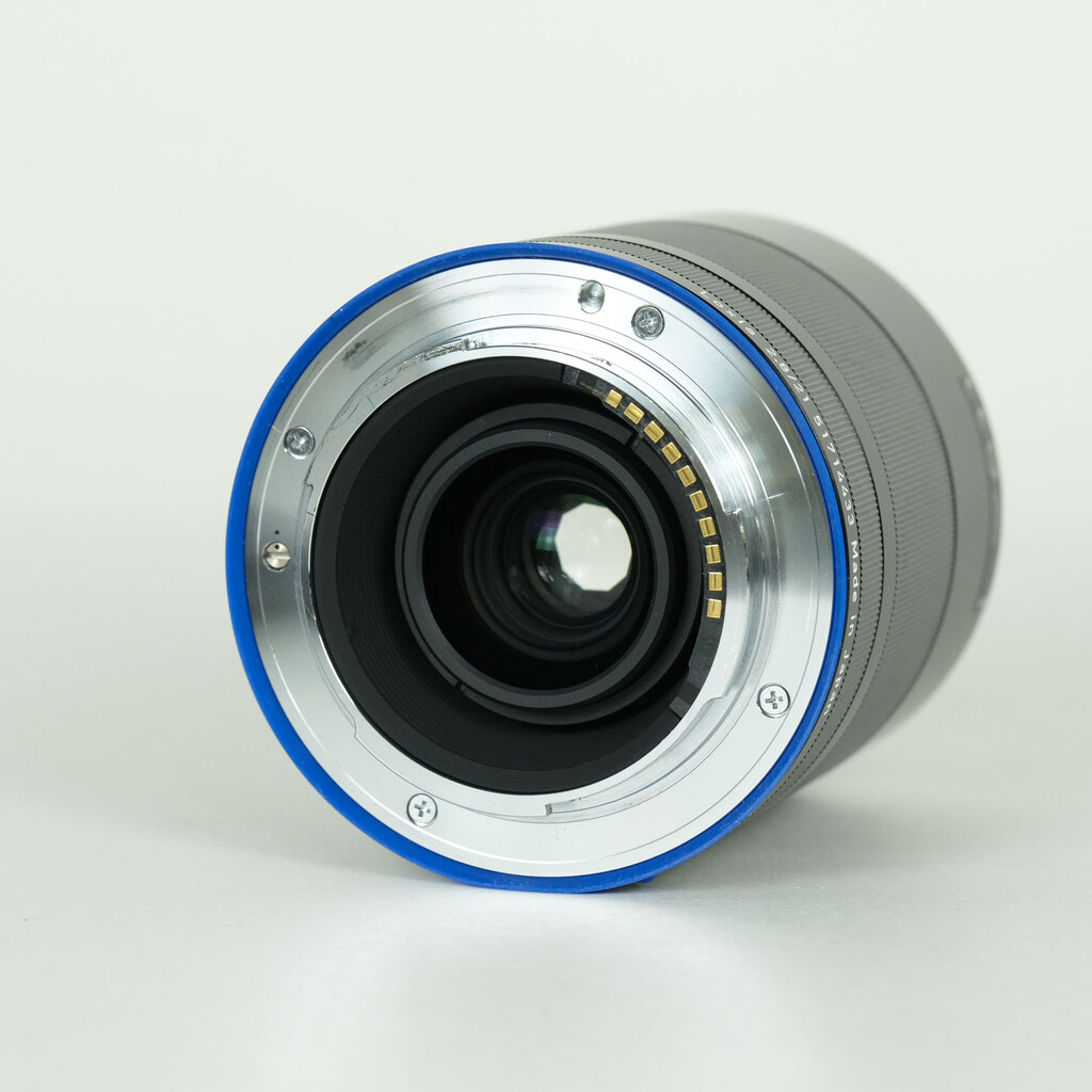 Carl Zeiss Loxia 2.8/21 [ソニーE用]の出品 | ONE SCENE（ワンシーン）