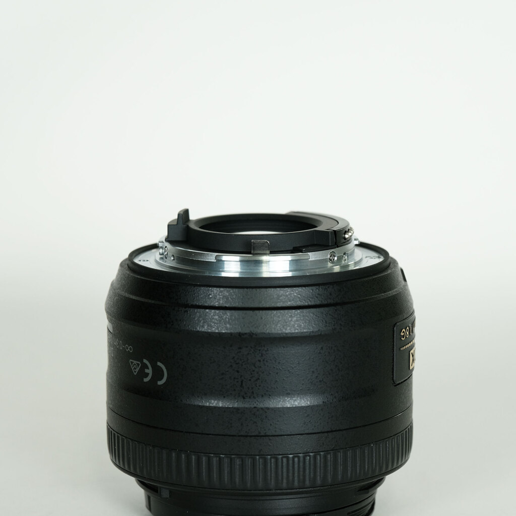 Nikon AF-S DX NIKKOR 35mm f/1.8G