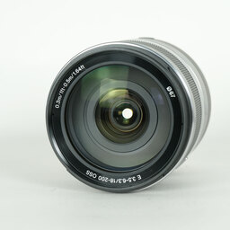 SONY E18-200mm F3.5-6.3 OSS SEL18200 SONY E18-200mm F3.5-6.3 OSS SEL18200
