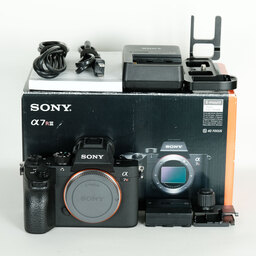 SONY α7R III（ILCE-7RM3）