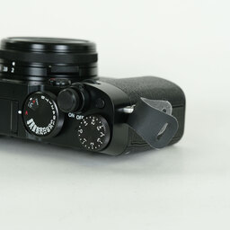 FUJIFILM X100V ブラック