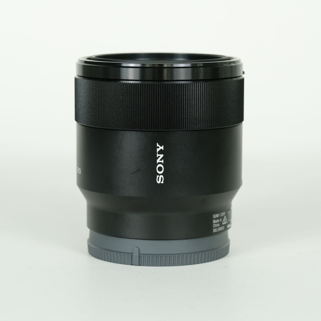 SONY FE 50mm F2.8 Macro SEL50M28