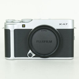 FUJIFILM X-A7 ボディ シルバー