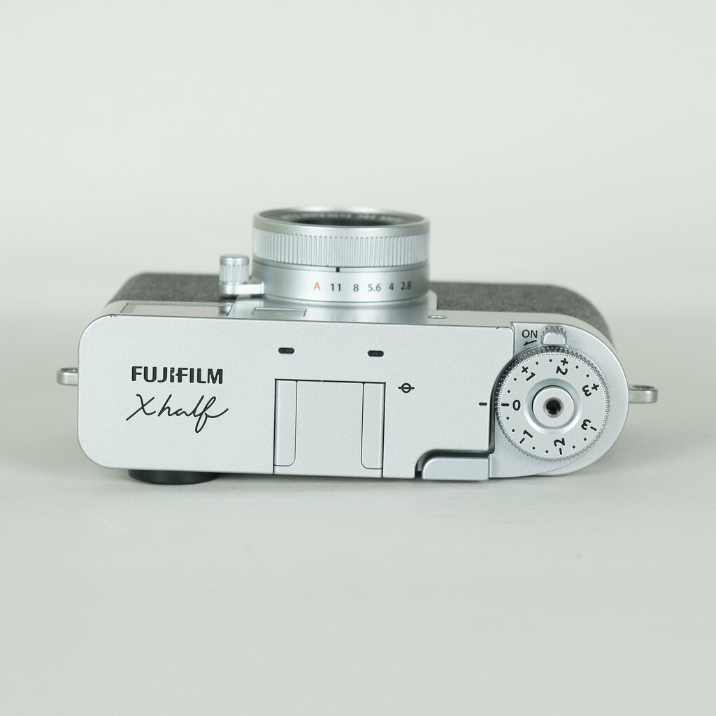 FUJIFILM X half X-HF1 FUJIFILM X half X-HF1